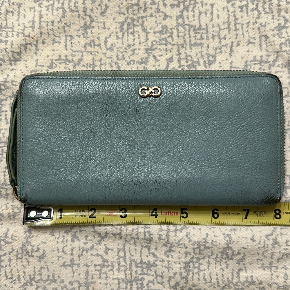 GUC Cole Haan wallet